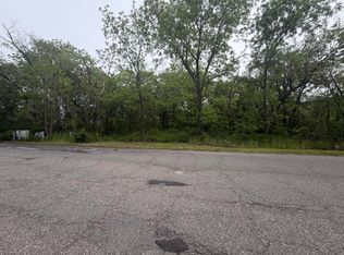 501 W 41st Ave, Gary, IN 46408