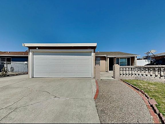 2nd image of 1257 Jack London Dr