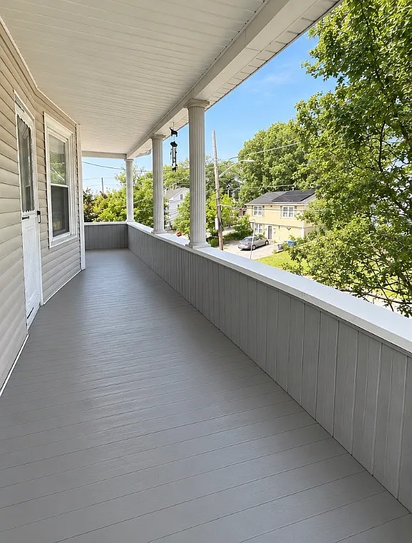 3 bed, 1350 sqft, $2,200 — Photo 3