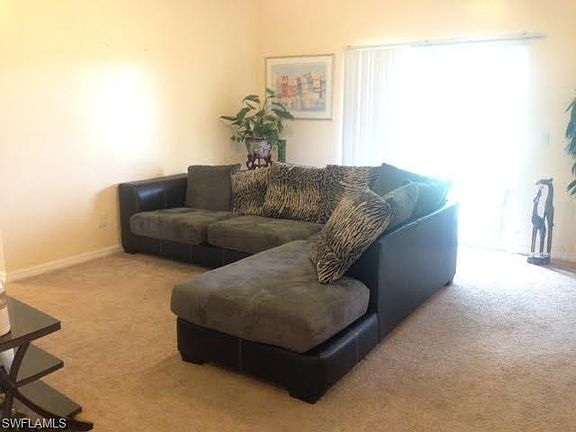 2nd image of 1141 SW 40th Ter