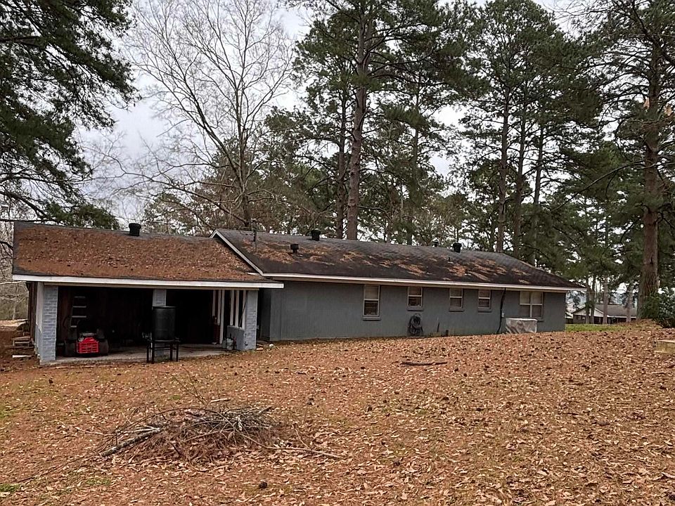 2nd image of 145 Pine Grove Dr