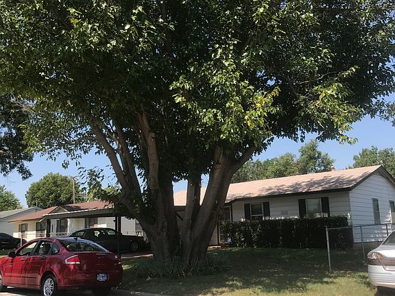 3rd image of 4114 Palomino St