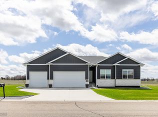 1504 2nd Ave SE, Barnesville, MN 56514
