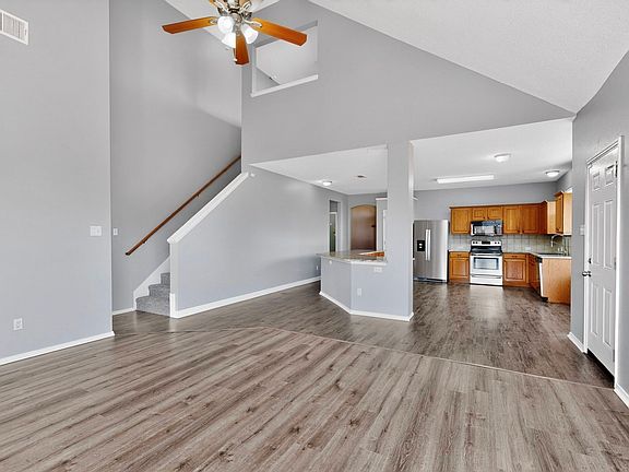 4th image of 5720 Colorado Ct