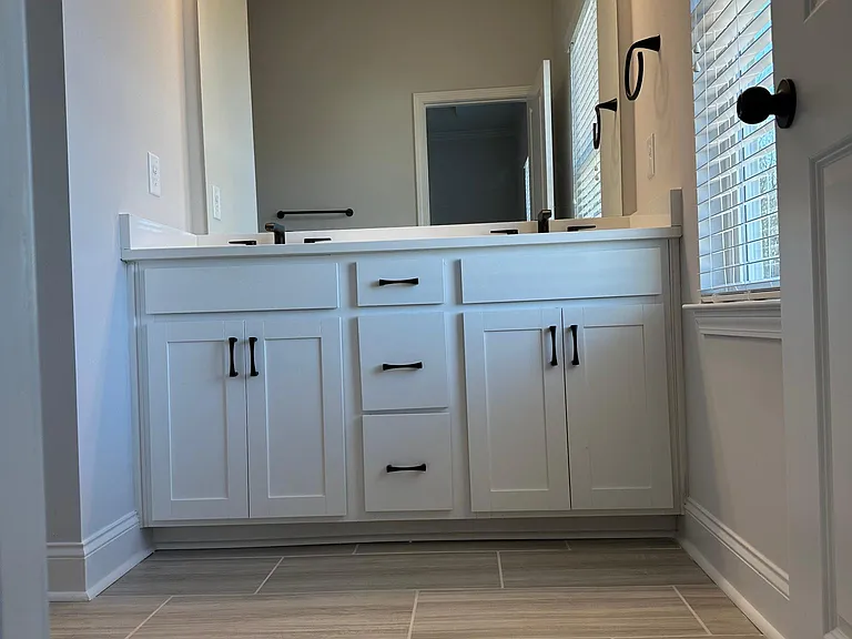 410 Herring Dr — Photo 16