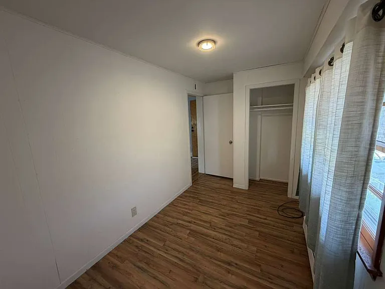 41 Lincoln Ave — Photo 18