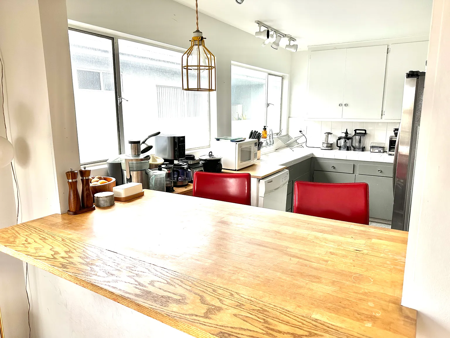 329 California Ave — Photo 4