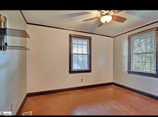 700 E Lee Rd, Taylors, SC 29687