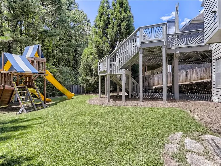 4612 Chardonnay Ct — Photo 22