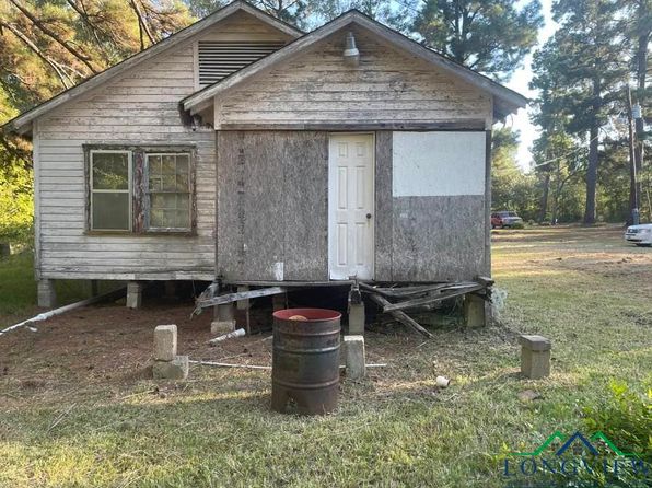 8984 County Road 165 N, Overton, TX 75684