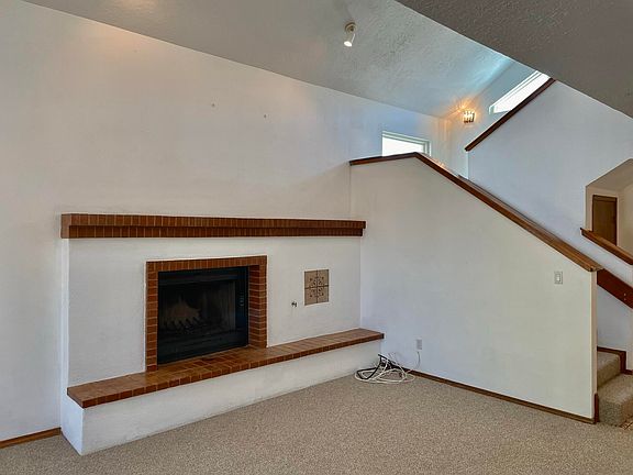 5th image of 11211 Paseo Del Oso NE