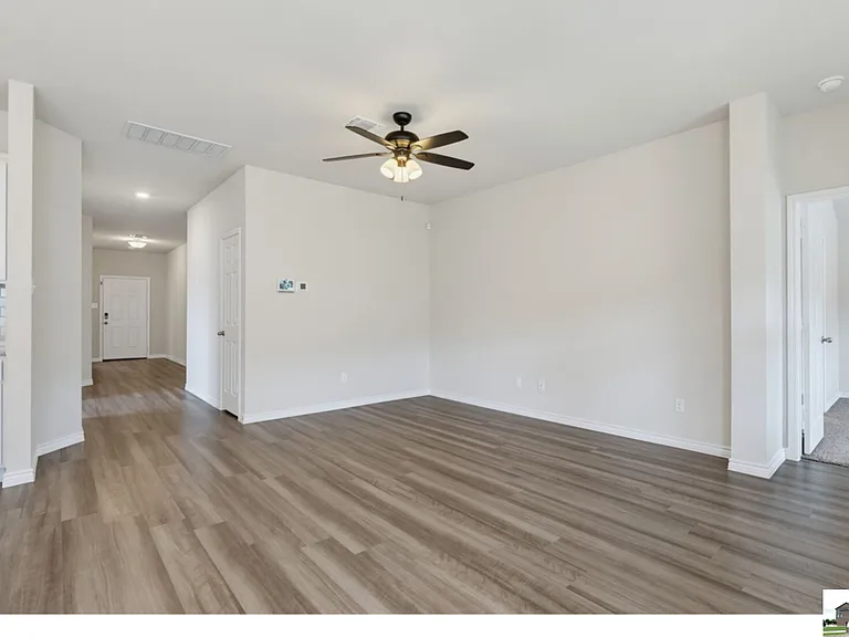 110 Ayla Marie Dr — Photo 36