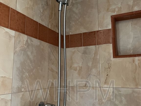 4th image of 835 Centinela Ave APT 7