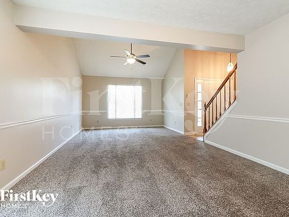 3rd image of 1040 Heatherwood Ct