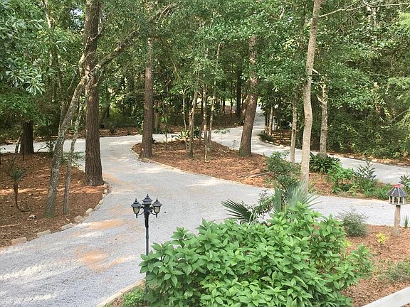 2nd image of 2335 Sandalwood Dr