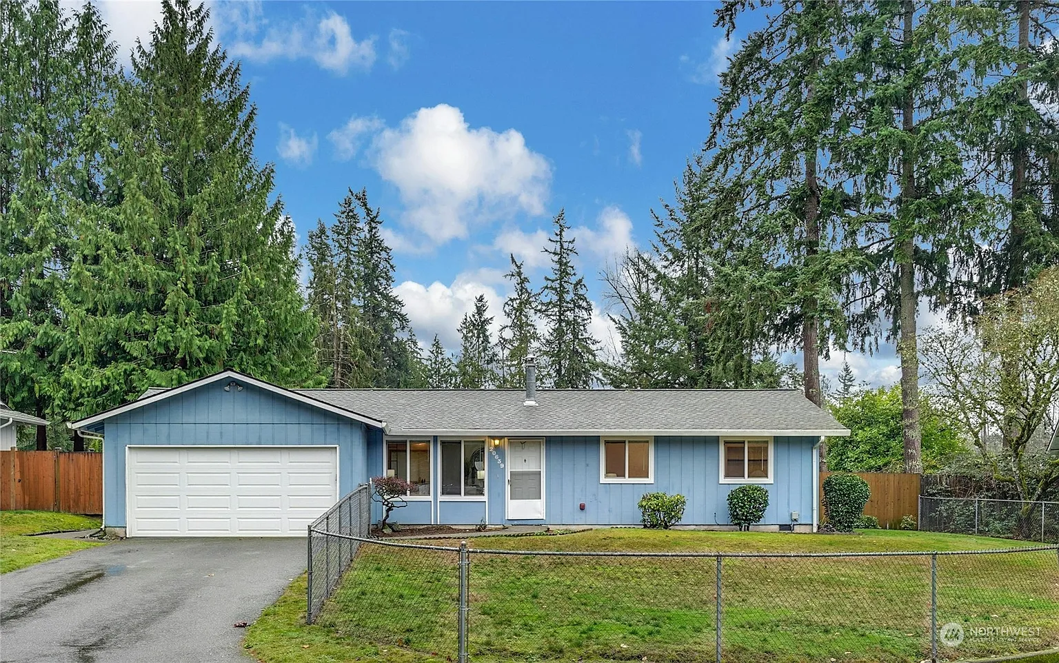 20639 NE 76th Place photo 1
