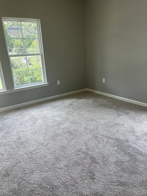 555 Railroad Avenue - B — Photo 4