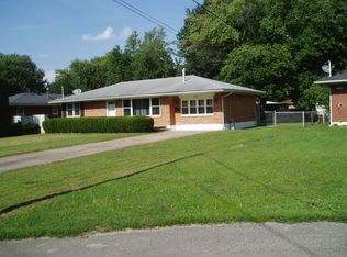 8325 Matt Ct, Louisville, KY 40258