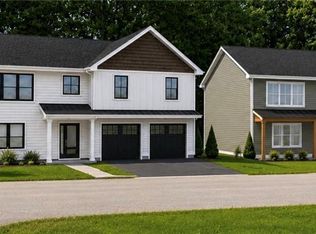 35-37 Kernwood Ave, Johnston, RI 02919