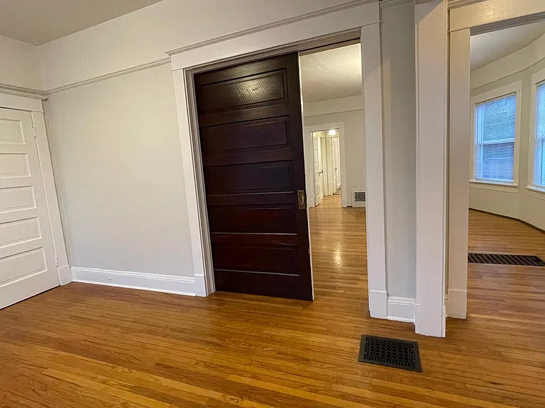 1516 SE Alder St — Photo 9