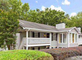 1205 Vicksburg Pl, Sandy Springs, GA 30350