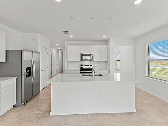 5th image of 1002 Caloosa Breeze DR