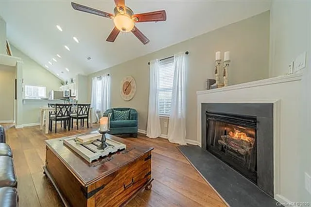 7511 Pilot Cove Ct — Photo 15