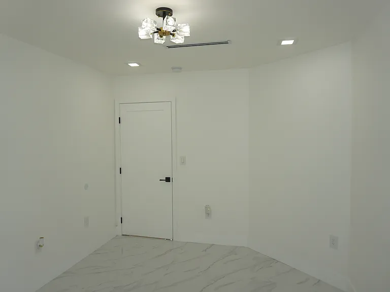 15614 SW 110th Ter — Photo 36