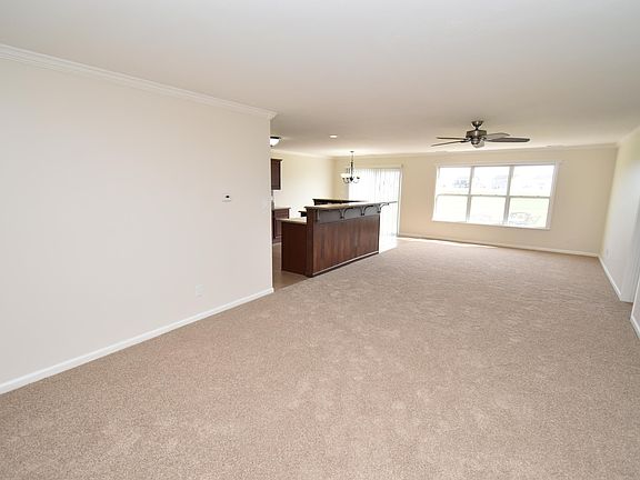 5th image of 14003 Pickett Way