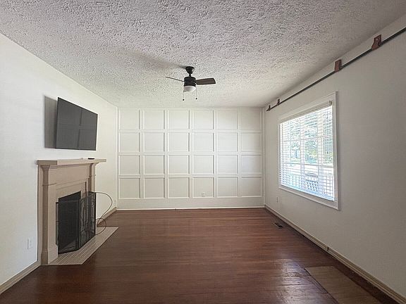 5th image of 334 Kennesaw Ave NW