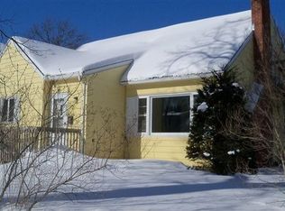 309 9th St, Baraboo, WI 53913