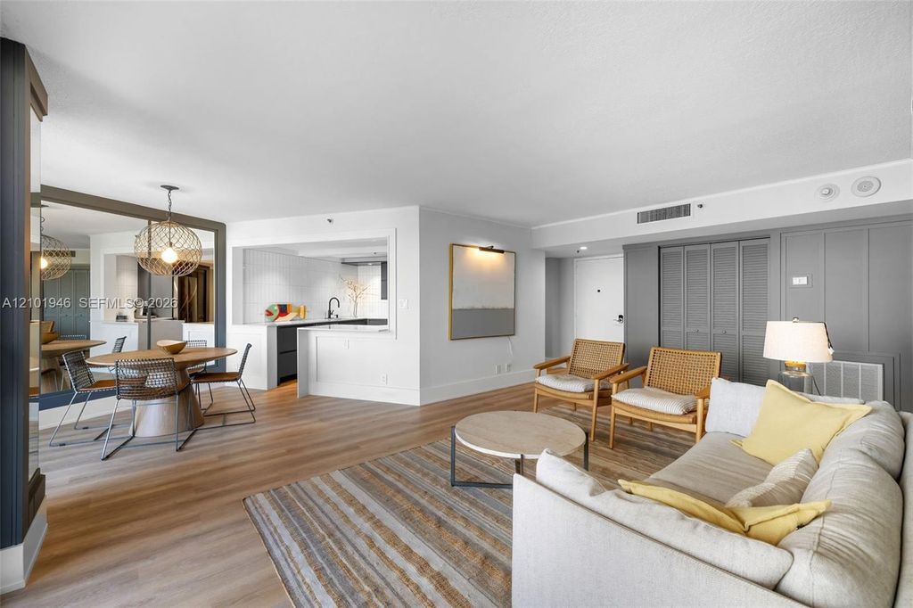 1361 S Ocean Blvd APT 805, photo 2