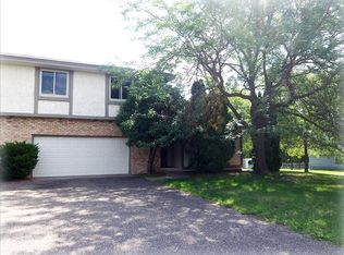 2540 Teakwood Ln N, Plymouth, MN 55441