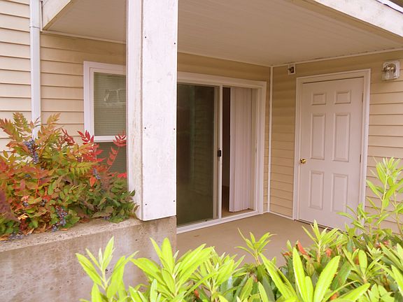 2nd image of 11915 Roseberg Ave S APT 112