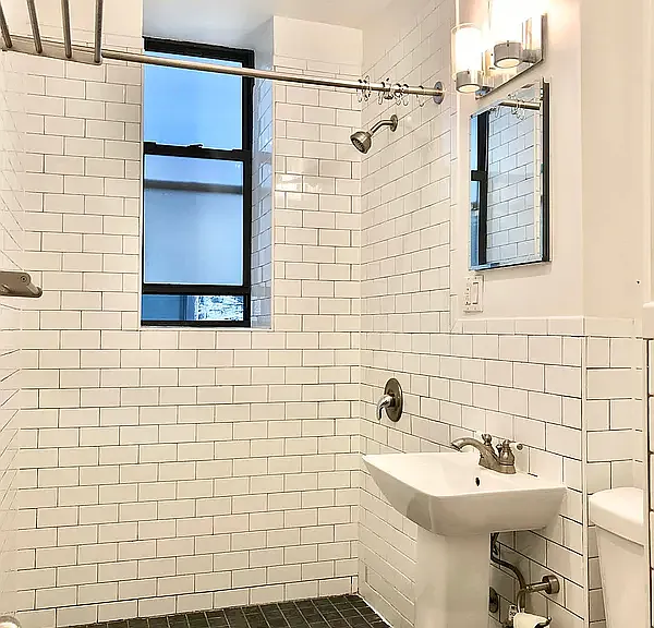 136 W 111th St #4R — Photo 4
