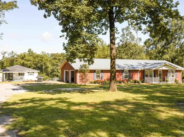 8541 Highway 97, Walnut Hill, FL 32568