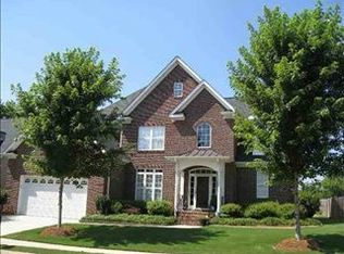 100 Holland Trace Cir, Simpsonville, SC 29681