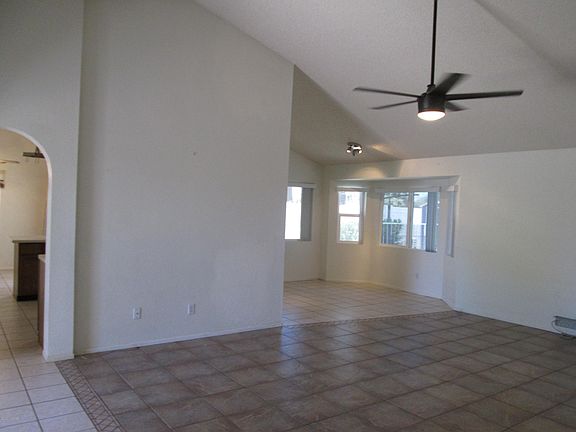 5th image of 8700 N Holly Brook Ave