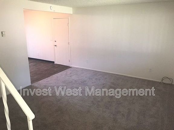 3rd image of 14505 NE Juniper Ave