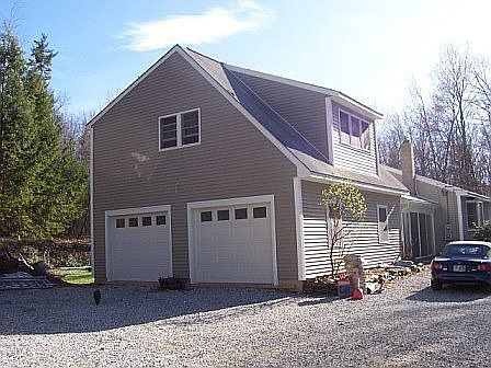 2nd image of 230 Amherst Rd