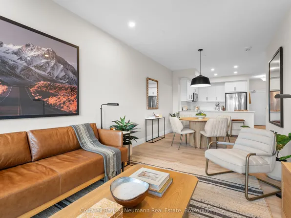 1882 Gordon St #308, Guelph, ON N1L 0P6