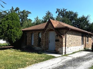 225 S Orchard Dr, Park Forest, IL 60466