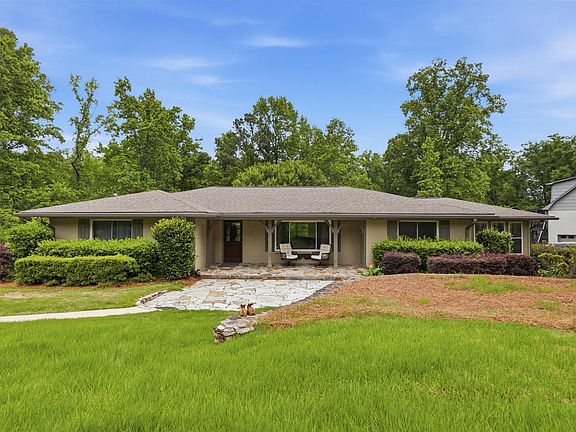 5th image of 701 Twin Branch Dr