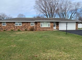 615 Hemlock Ln, Bradley, IL 60915