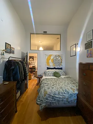 Rented by Apartmint Realty Group | media 6