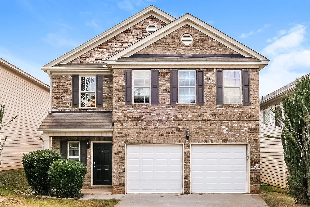 5 bed, 3.0 bath, 2761 sqft, $2,610 — Photo 1