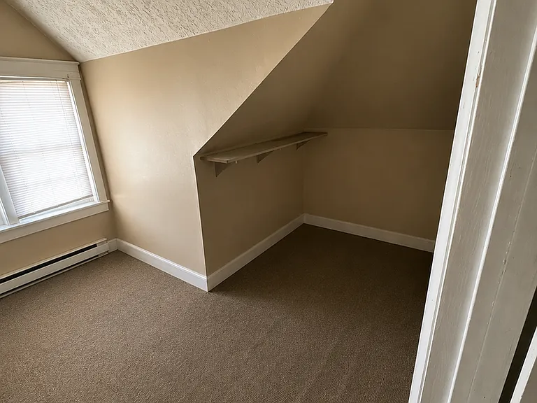1017 Vine St — Photo 34