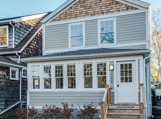 3146 Harrison St, Evanston, IL 60201