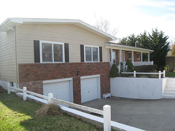 4th image of 480 Dawn Dr