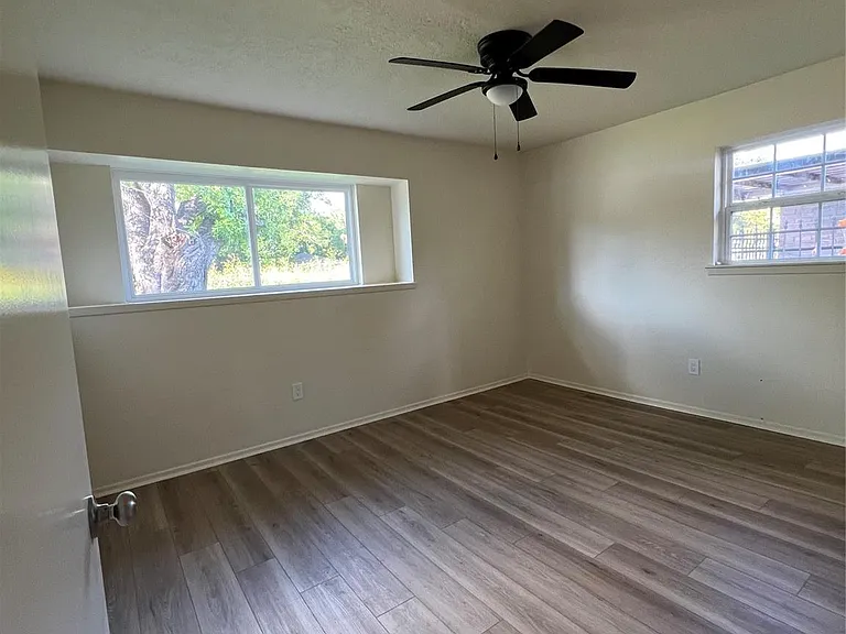 5023 Ridgestone St — Photo 12